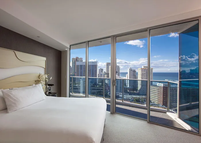 Hilton Surfers Paradise Hotel & Residences